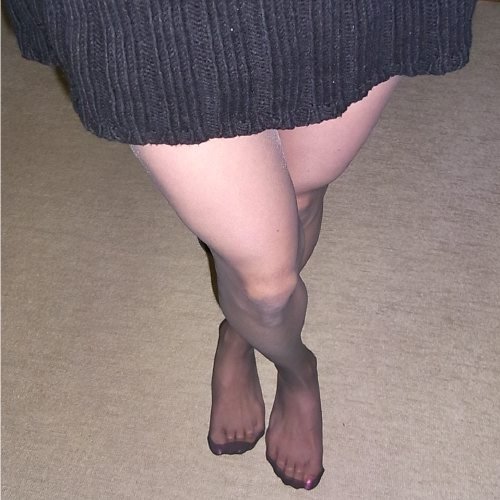 ps_sensei's profile picture. あなた また見に来たの？いやらしいわね。
パンスト穿くのが好き・穿いてる姿を見られるのが好き・女性や女装様にオナニー見られるのが好きなパンスト穿いてるだけの男です。ご希望があればM男くんをいじめたり可能です。活動エリアは福島県中通り白河から郡山、たまに会津・いわきにも出没。綺麗にお化粧をした完女ではありませんご注意を。