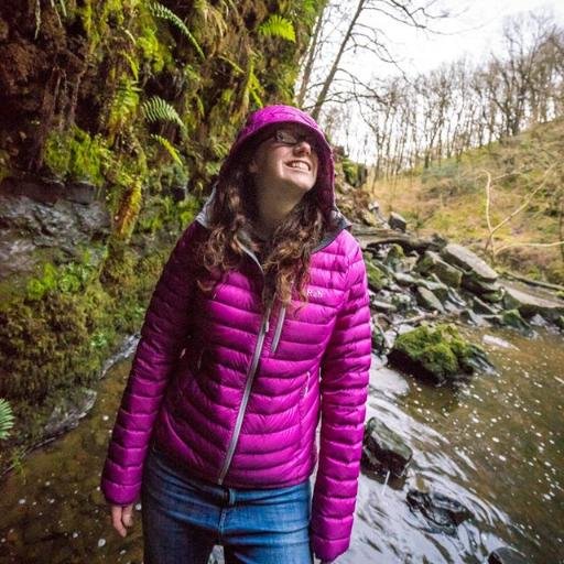 CatherineBarwic's profile picture. Wifey to @BarwickBorders, cake baker, chocolate eater, daydreamer, Jesus lover, pretend photographer, Welsh at heart, mad as a box of frogs, tweets nonesense