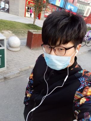 lucifa_mark's profile picture. 所谓青春，就是你想要的东西，这世界都不乐意给你，你只能上窜下跳，拿自己最珍贵的去换。