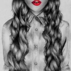 Juliii_Dom's profile picture. As we burst into color we turn into life .