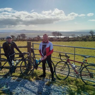 #Cycling in #Swansea and its stunning surroundings #CyclingSwansea Get Out There And RIDE!! by @DynamiteOD https://t.co/RMcEAV6V67