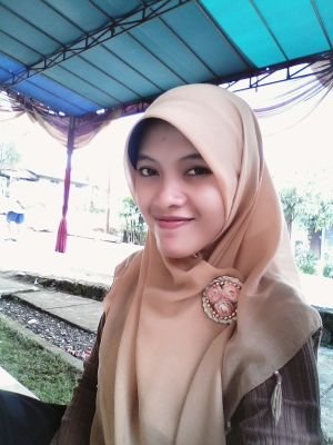 AniHusyaeniah's profile picture. #Hayatuna Kulluha Ibadatun,        #Thinking Introvert, #WA 085223759866, #Pin 5BAFE302