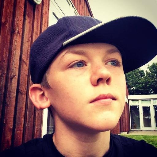 jonasni44143541's profile picture. 