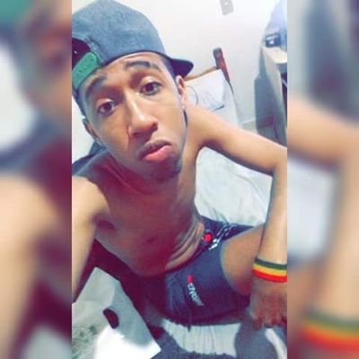 Face : Rafael Salles
Snap : Rafaell_Salles
✌