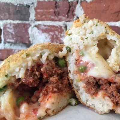 Gourmet Sandwiches + Casual Dining Serving the Northshore since 2009