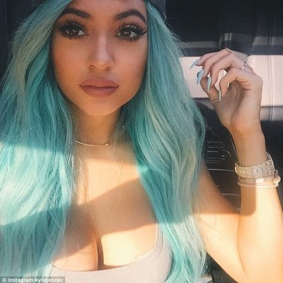 girly_posts19's profile picture. 