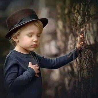 Ikram8705L's profile picture. 