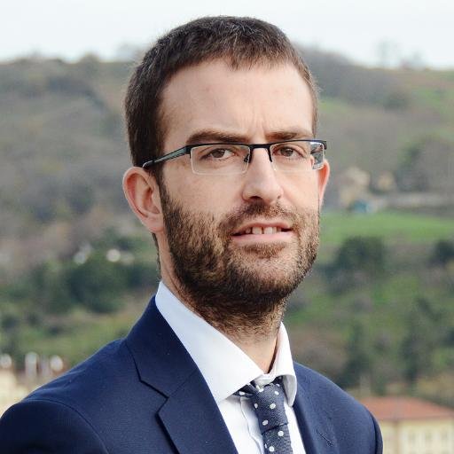 Manager y Partner en Factor. Especialista en cambio climático. Athletic beti zurekin!