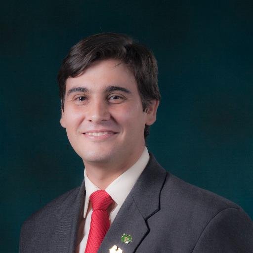 Contadorceg's profile picture. Contador Público, amante de la vida. Intentando ser buen esposo y un mejor padre.  Sencillo  practico y Carismático, me gusta comer y hacer trabajos manuales.