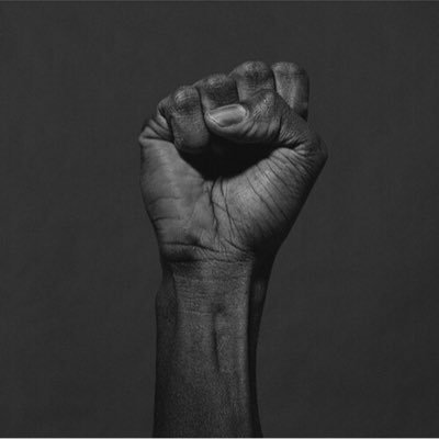 7mooody15's profile picture. Instagram : Brownofficial_1