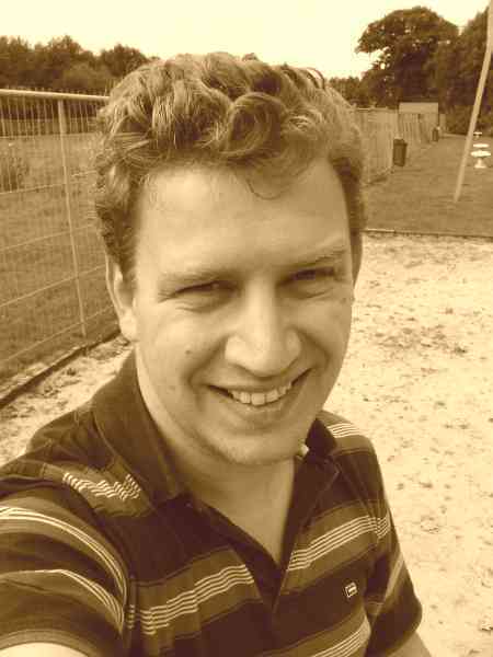 KrishnaKurvers's profile picture. HNW, dienstverlening, informatiebeleid, kennismanagement, lerende organisaties. http://t.co/HM7HA7gPus, Ballonvaren, genealogie & familieman.