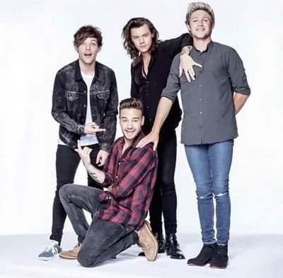 Meli_Tomlinson3's profile picture. P A R A D I S E