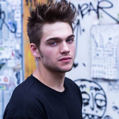 dylans_rpghvd's profile picture. dylan, 18yo.
