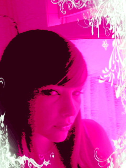 Bella_S_1992's profile picture. 