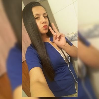 VxiomaraD's profile picture. Algún día te diré: no fue fácil pero lo logre.	#31∞