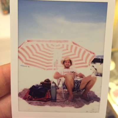 guzer87's profile picture. El mundo cambia con tu ejemplo, nunca con tu opinión.

https://t.co/QEjEQdATqe