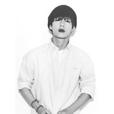 ~A typical teenager who loves BANGTAN BOYS SO MUCH.
@BTS_twt why are you shaking my heart?