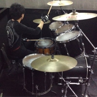 ドラム🥁プロレス、筋トレ、長距離走🏃♂️ポケモン。Music:LUNA SEA/L'Arc〜en〜Ciel/Janne Da Arc/Acid Black Cherry /USG/アニソンetc!参加:TMJ!Respect:真矢、淳士、神保彰、Joey Jordison‼️
