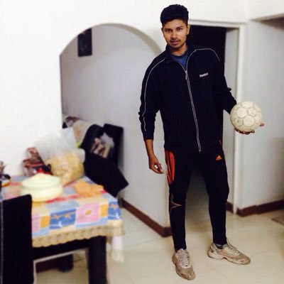rohitmkelkar's profile picture. • Hustler
• All Out Sports