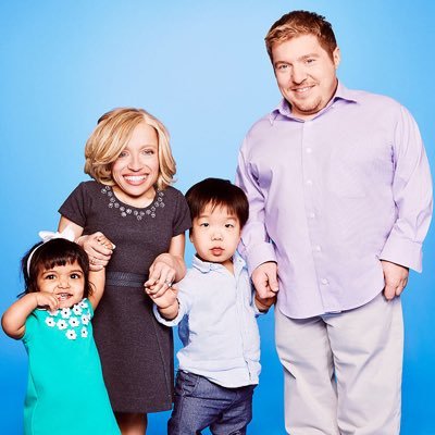 Dedicated to providing factual information about Jen Arnold and Bill Klein of TLC's The Little Couple!