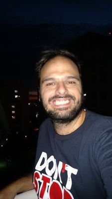 Sou Luiz Alberto Freire de Andrade Lyra, tenho 39 anos, casado, formado em gestão da tecnologia da informação, certificado em ITIL.