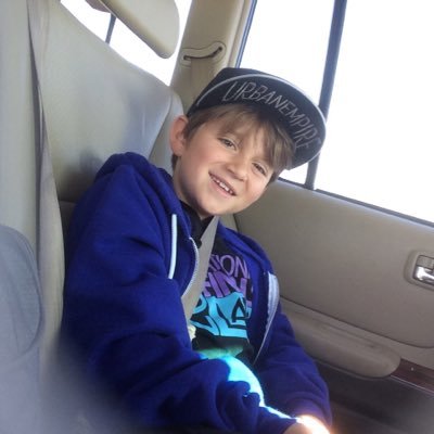 dylanjross10's profile picture. Eatdancesleeprepeat