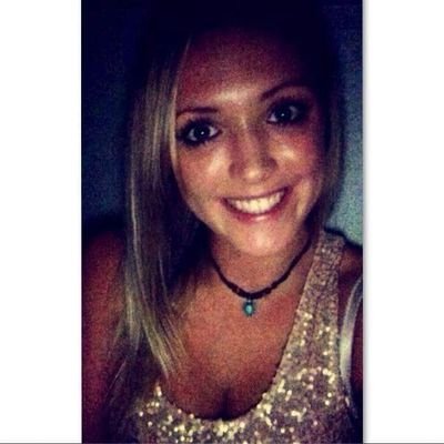 GinaGcups's profile picture. Stay curious. ᶠʳᶦᶜᵏᶫᵉ ᶠʳᵃᶜᵏᶫᵉ