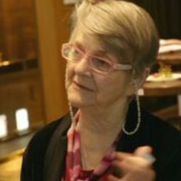 @BarbaraSher invented the term 'Scanner' in 1992 for people with so many interests that limiting them to one is like locking an eagle in a canary cage.