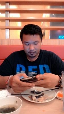 azranhassan44's profile picture. 