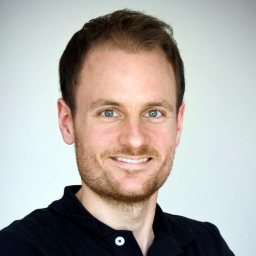 SJBrunt's profile picture. Cricket-Fan, Gadget-Nerd und Katzen-Narr. Tweets in English and German.