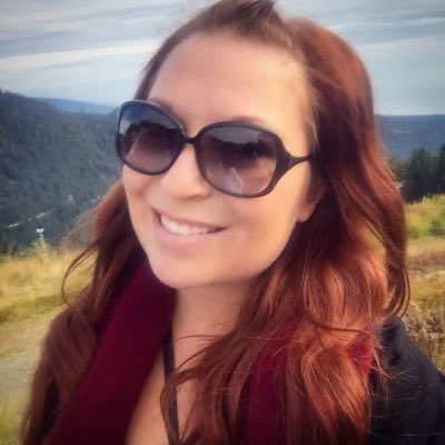 Atelid's profile picture. Who am I? An outdoor enthusiast, environmentalist, traveler, photographer, dog owner and simply just me!