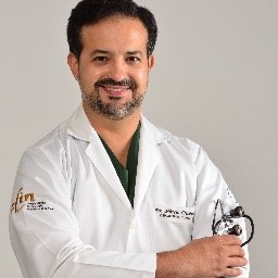 Brazilian plastic surgeon. 20 years of Experience in Hair Transplant. Post-graduation: Ivo Pitanguy Institute; Harvard Medical School - Surgical Leadership.