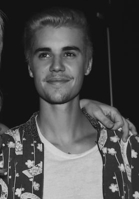 Justin follows 12/24/15 - 11:11 pm
|John follows 1/2/16 - 7:50 pm
|Sammy liked my shot 2/3/16 - 11:59 pm