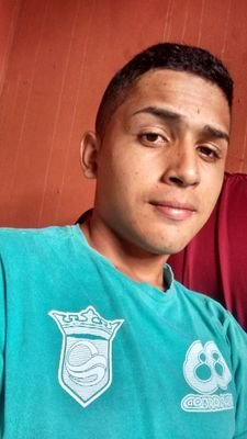 Robertw1617's profile picture. 