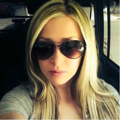 AniBabi29's profile picture. All the witty lines were taken...