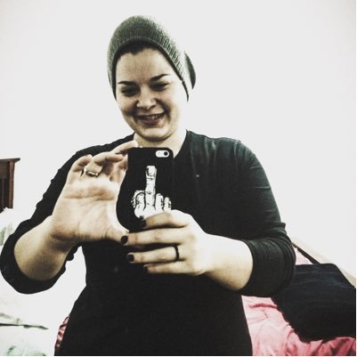 monicalopezshow's profile picture. 