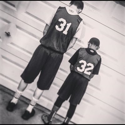 dubc816's profile picture. 