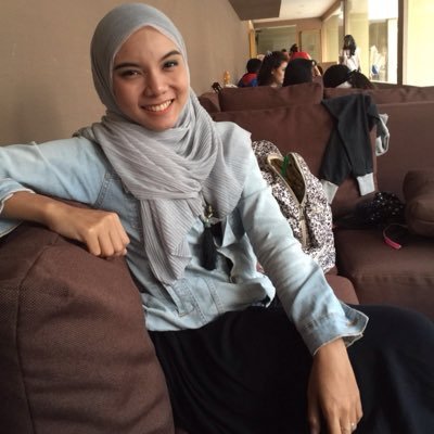 Biografi Profil Biodata Siti Hajar Riska Ariyanti - Sunsilk Hijab Hunt 2016