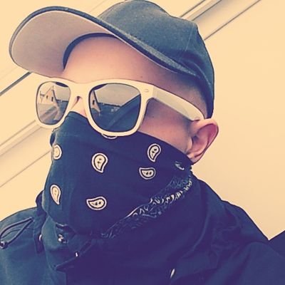 AnarchiePunk97's profile picture. 
