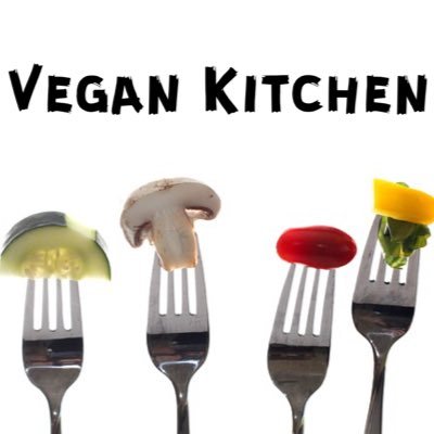 Plant based grub prepared by a father and daughter duo ✌ check out our vids ↓