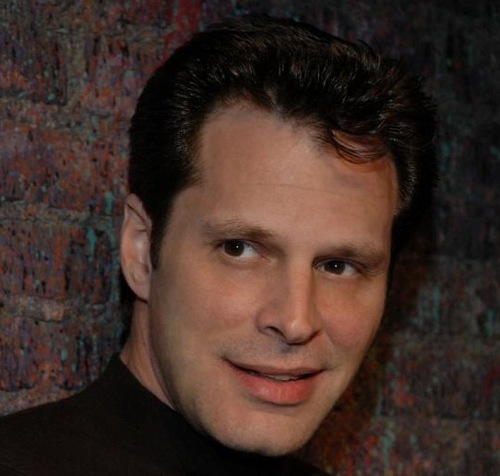 TommyBlaze's profile picture. I talk and people laugh.  It's a living.