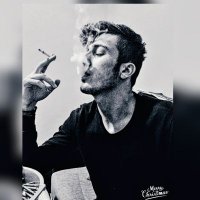 . (@ajskjskjs) 's Twitter Profile