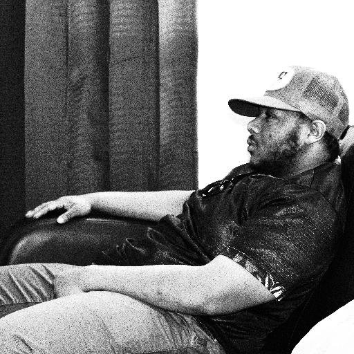 Im not a Rapper im an Artist. Third Coast, bringing the feeling back to music. #T3C Hit T3CStan@gmail.com for inquiries.
