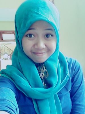 IinArisatul's profile picture. belajar slalu berpikiran positive....