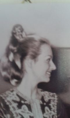 Annemonrose's profile picture. 