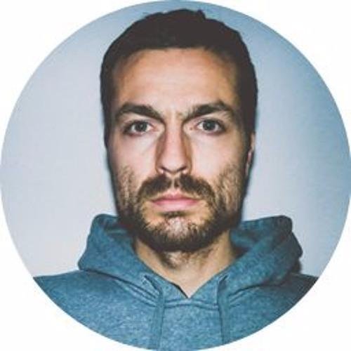 ZiemlichGeheim's profile picture. ...fand er sich in seinem Bett zu einem ungeheueren Ungeziefer verwandelt.