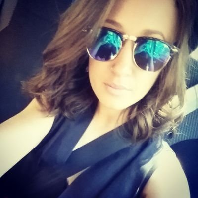 Kirst2106's profile picture. Animal lover, global traveller and customer service extraordinaire with a passion for design and flair for selfies.  S Y D N E Y.