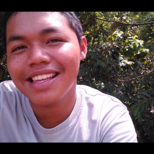 Hai..Ini Twitter Yang Dulu :) Dan Sekarang On Lagi :)