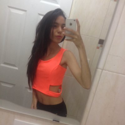 mariakassale27's profile picture. Música