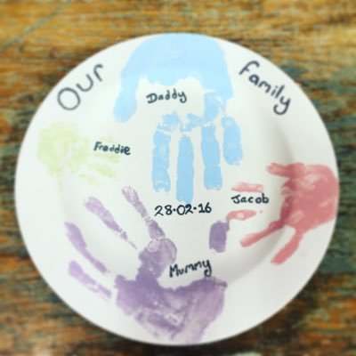 Painting pots is a paint your own pottery studio, in the heart of Henshaws Arts and Crafts Centre, knaresborough. A fun, friendly experience for all ages!